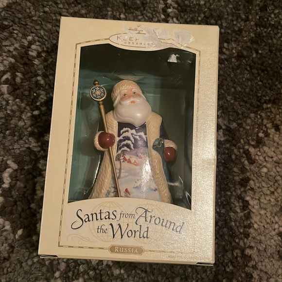 Hallmark Other - Hallmark Keepsake Santas From Around The World Russia